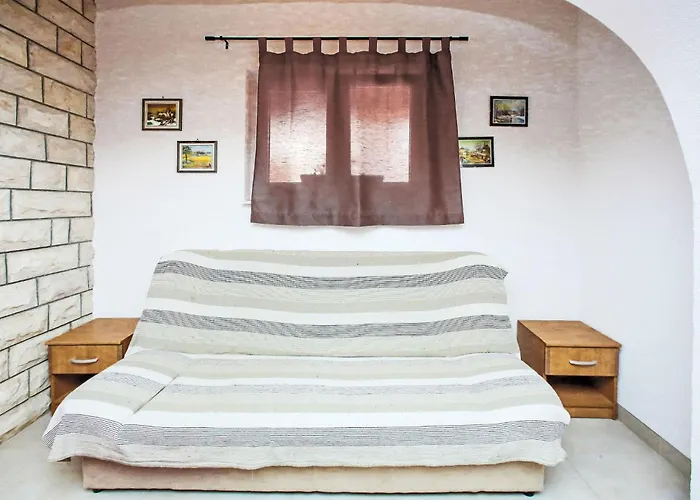 Apartman Nino-3 By Interhome Bibinje