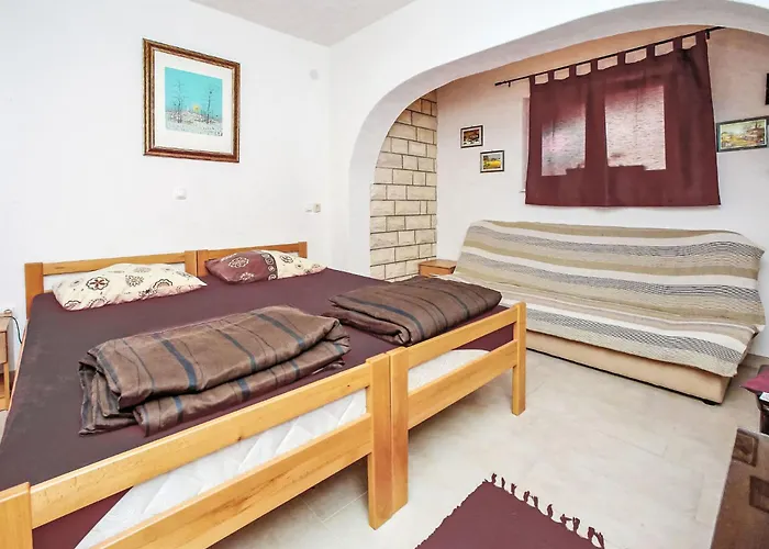 Nino-3 By Interhome * Bibinje